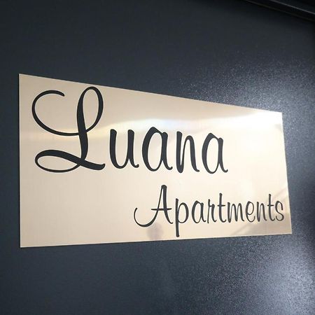 Luana Airport Apartments #4 Otopeni Dış mekan fotoğraf