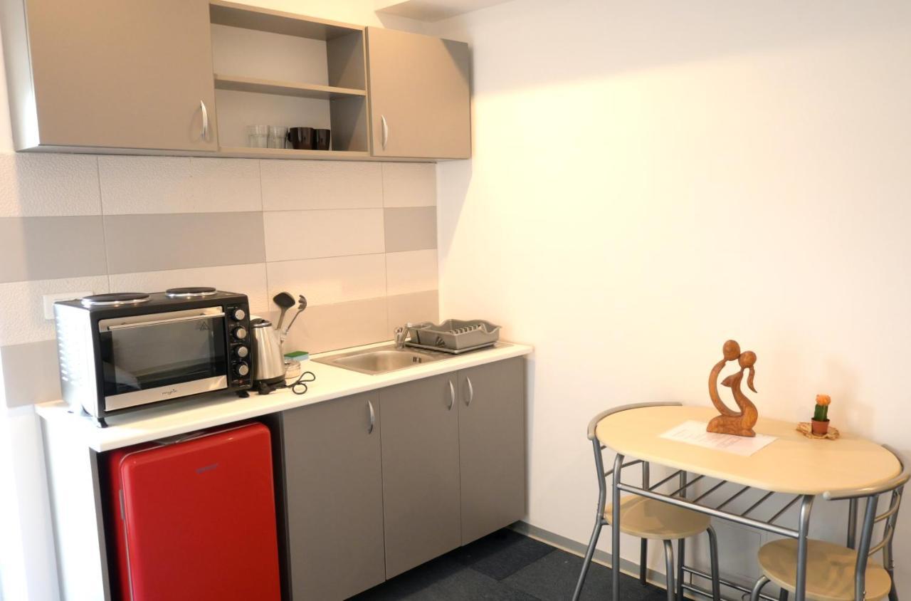 Luana Airport Apartments #4 Otopeni Dış mekan fotoğraf
