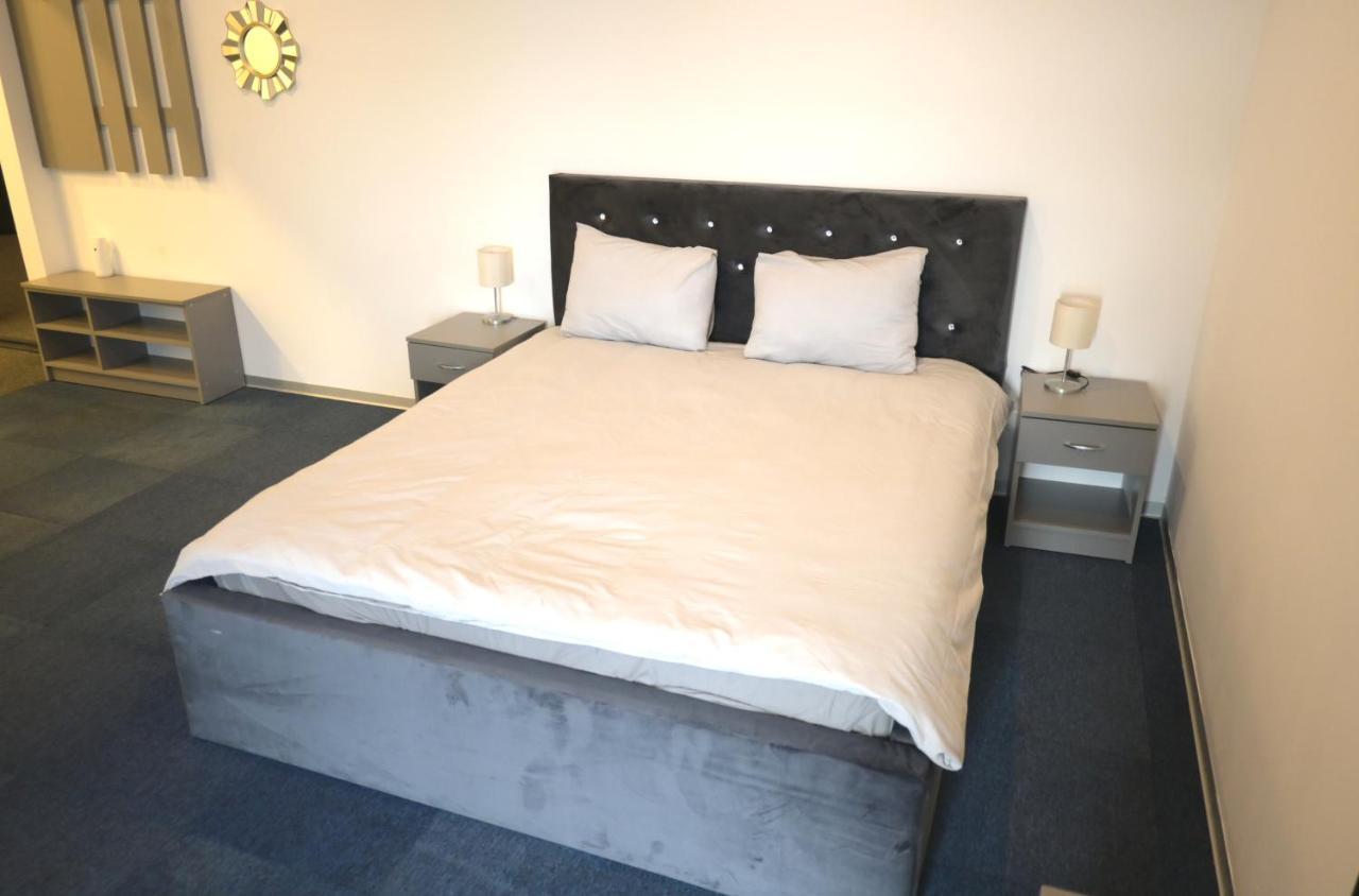 Luana Airport Apartments #4 Otopeni Dış mekan fotoğraf
